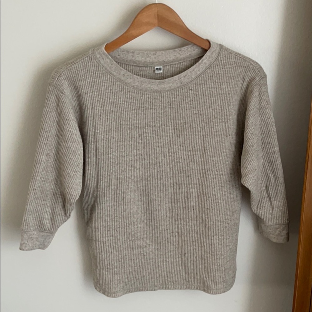 Uniqlo Waffle 3/4 Sleeve Top